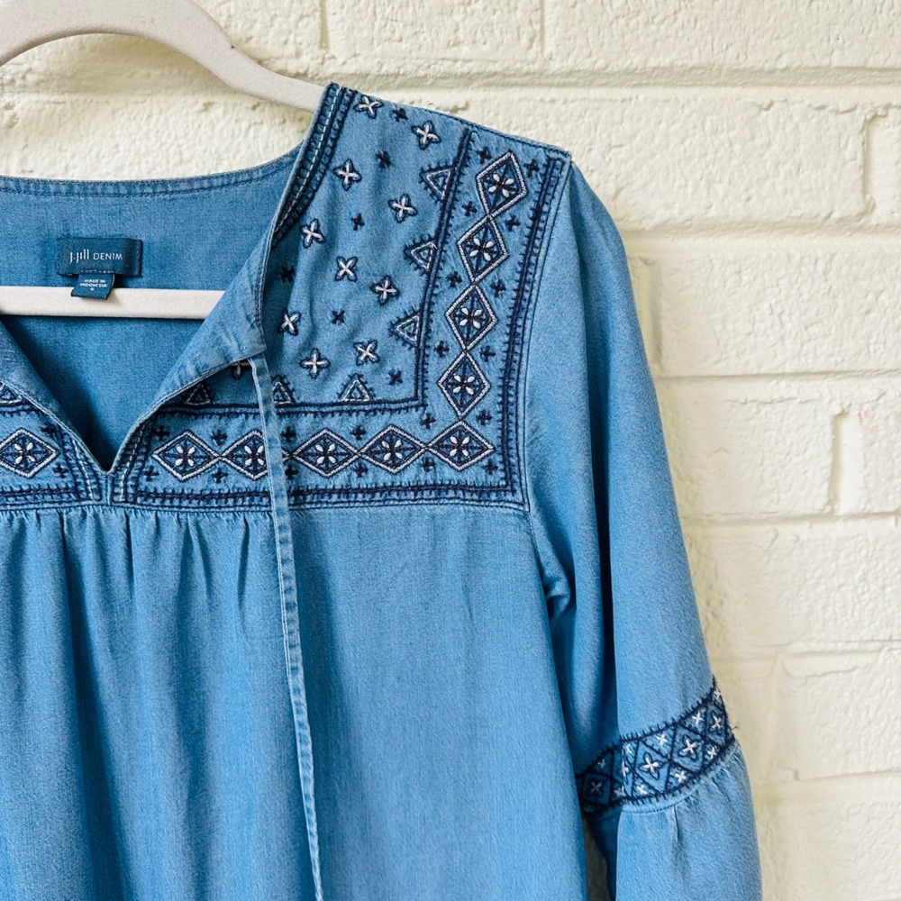J Jill Denim Tencel Embroidered Boho Chambray Shift Dress Small Blue Tassel - Picture 5 of 7